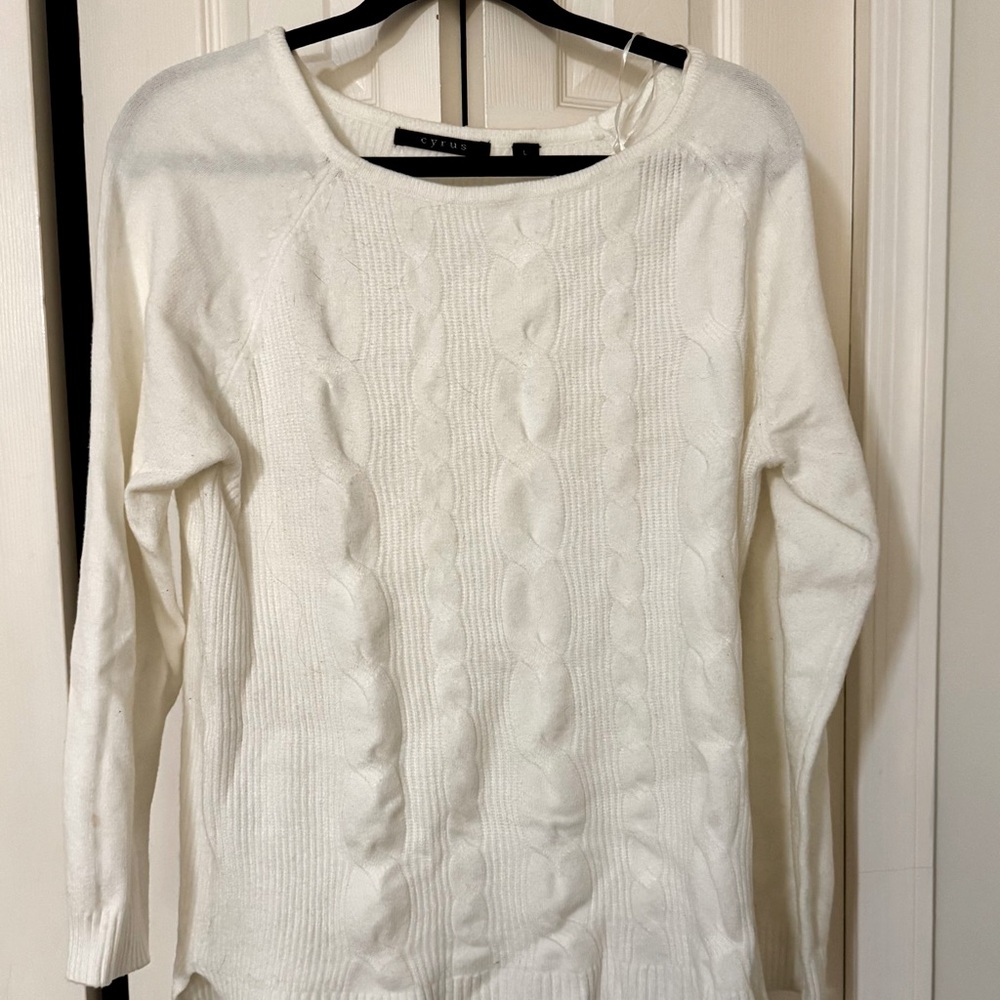 Soft off-white cable knit sweater. Worn once.
